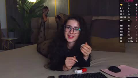 Snapshot of agatamercer chatting on 06/11/26, 12:32 Agata online show from 06/11/26, 12:32