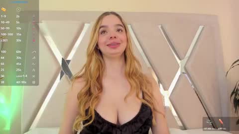 Snapshot of agatarose1 chatting on 02/27/25, 11:20 AgataRose online show from 02/27/25, 11:20