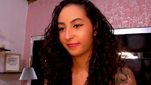 Val   inst  agatha clls online show from 01/18/25, 07:15