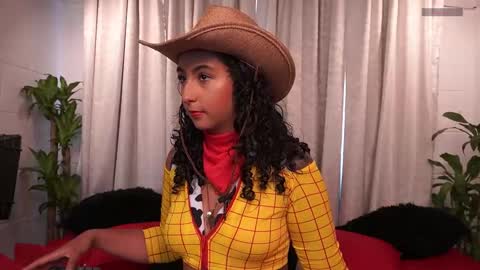 Val   inst  agatha clls online show from 10/28/25, 07:27