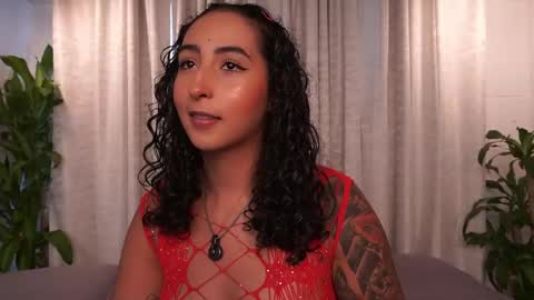 Snapshot of agatha_collinss chatting on 05/13/26, 07:11 Val inst agatha clls online show from 05/13/26, 07:11