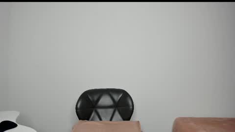 Snapshot of agatha_fox7 chatting on 06/17/26, 04:04 Agatha fox online show from 06/17/26, 04:04