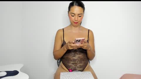Snapshot of agatha_fox7 chatting on 06/18/26, 07:19 Agatha fox online show from 06/18/26, 07:19