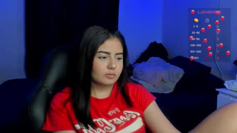 Snapshot of agatha_riccie chatting on 09/27/25, 05:45 Cat online show from 09/27/25, 05:45