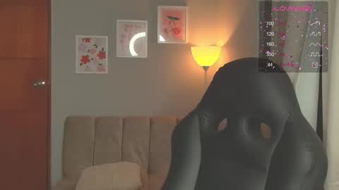 Cat online show from 03/04/26, 05:57