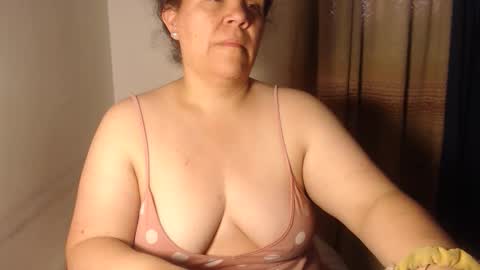 Snapshot of agathaaaa chatting on 05/07/26, 11:04 online show from 05/07/26, 11:04