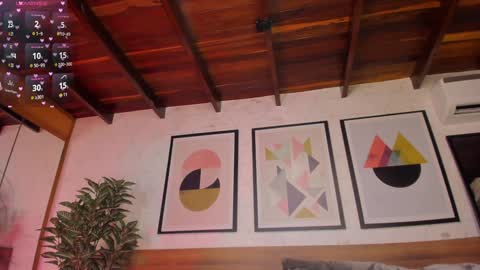 Snapshot of agattaduque chatting on 01/18/25, 12:35 online show from 01/18/25, 12:35