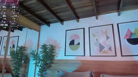 Snapshot of agattaduque chatting on 02/19/25, 12:46 online show from 02/19/25, 12:46