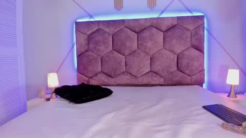 Aggy online show from 02/01/25, 11:37