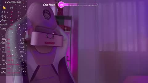 Snapshot of aghata_williamss chatting on 03/04/25, 12:33 AGHATA online show from 03/04/25, 12:33