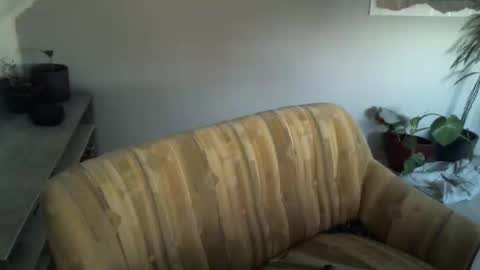 agin17 online show from 02/02/25, 07:41