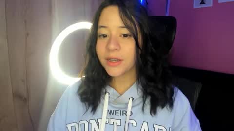  ines  online show from 11/15/25, 01:51