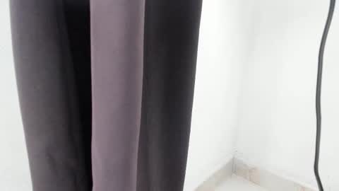 Snapshot of agnes_jones chatting on 11/11/25, 09:04 agnes_jones online show from 11/11/25, 09:04