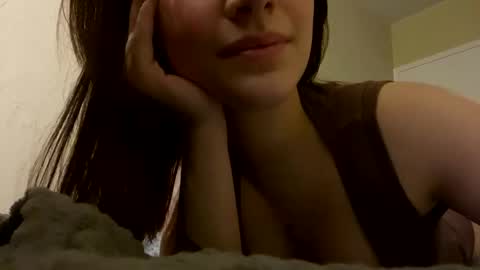 Agnes online show from 11/02/25, 08:44