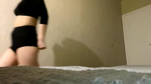 Agnes online show from 12/18/25, 10:16