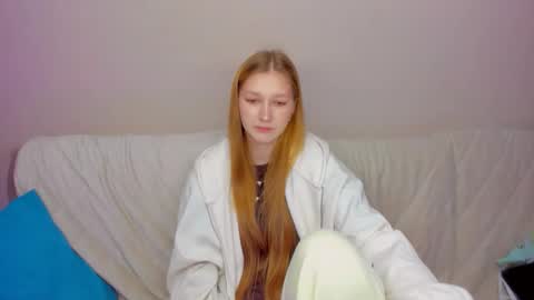 AgnesArden online show from 12/22/25, 12:46