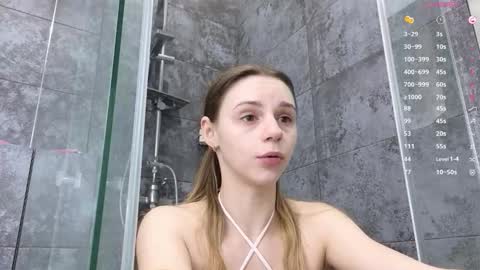 agnessi_ online show from 10/19/25, 05:19