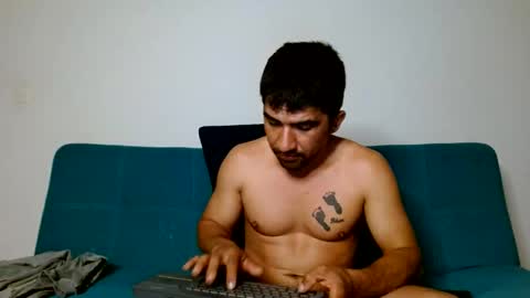 Snapshot of aguirre_hot54 chatting on 03/03/25, 04:47 aguirre_hot54 online show from 03/03/25, 04:47
