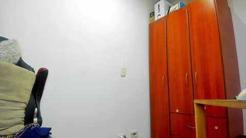 Agustin online show from 12/19/24, 09:38