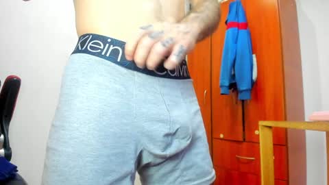 Agustin online show from 12/26/24, 05:51