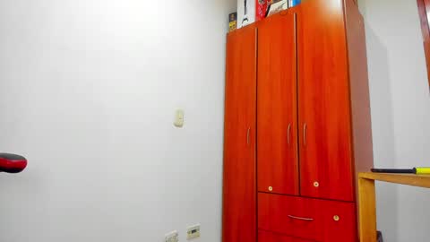 Agustin online show from 01/21/25, 06:12