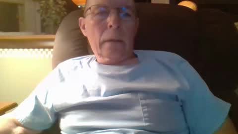 Snapshot of aguynrkfrd chatting on 09/30/25, 09:58 aguynrkfrd online show from 09/30/25, 09:58