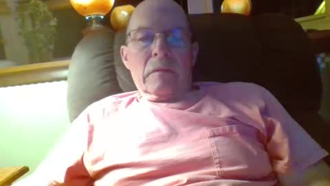 Snapshot of aguynrkfrd chatting on 11/08/25, 10:26 aguynrkfrd online show from 11/08/25, 10:26