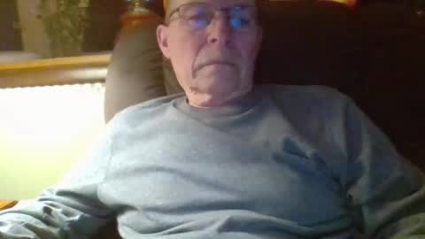 aguynrkfrd online show from 01/06/26, 10:30