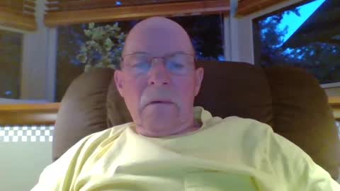 Snapshot of aguynrkfrd chatting on 08/02/26, 10:25 aguynrkfrd online show from 08/02/26, 10:25
