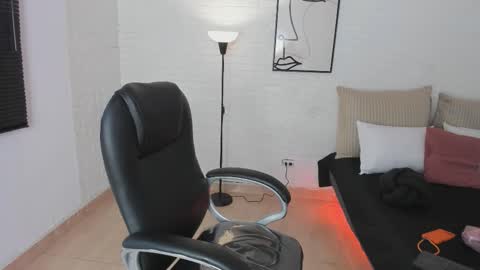 Ahmara  online show from 01/14/26, 11:38