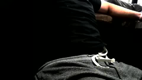 Snapshot of ahdjrucnsjwncnd chatting on 02/14/25, 06:02 Nick online show from 02/14/25, 06:02