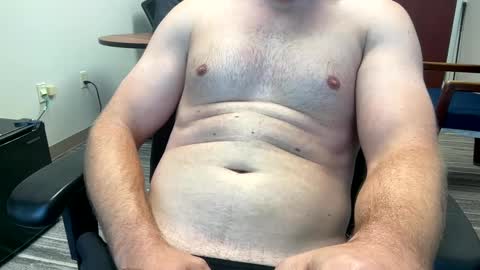 Snapshot of ahdjrucnsjwncnd chatting on 09/15/25, 04:29 Nick online show from 09/15/25, 04:29