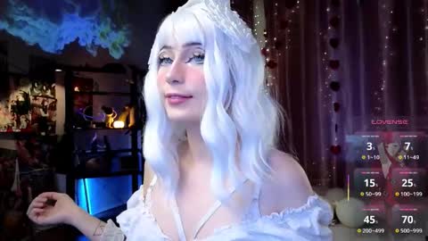 Coraline online show from 03/09/26, 03:05