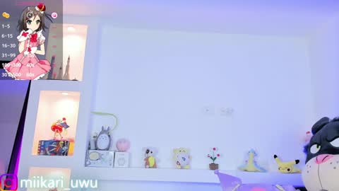 Snapshot of ahri_elderwood chatting on 01/25/25, 04:56 Ahri help me get to 100  online show from 01/25/25, 04:56