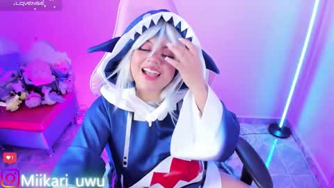 Ahri help me get to 100  online show from 12/16/25, 04:28