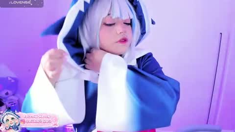 Snapshot of ahri_elderwood chatting on 07/13/26, 04:04 Ahri help me get to 100 online show from 07/13/26, 04:04