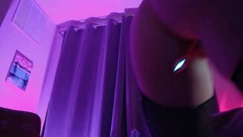 Snapshot of ahriafterdark chatting on 02/02/26, 03:16 Ahri online show from 02/02/26, 03:16