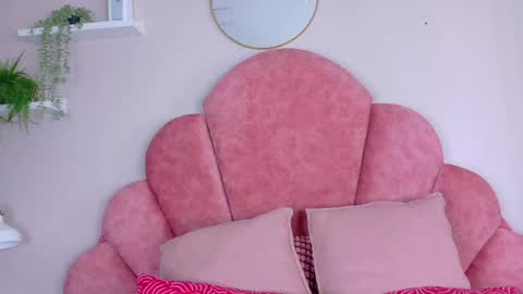 AHSLY online show from 04/24/26, 03:14