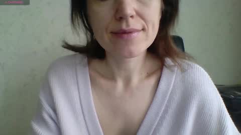 Snapshot of ahtena chatting on 03/01/26, 09:22 Ahtena online show from 03/01/26, 09:22