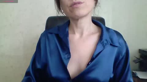 Snapshot of ahtena chatting on 05/20/26, 01:50 Ahtena online show from 05/20/26, 01:50