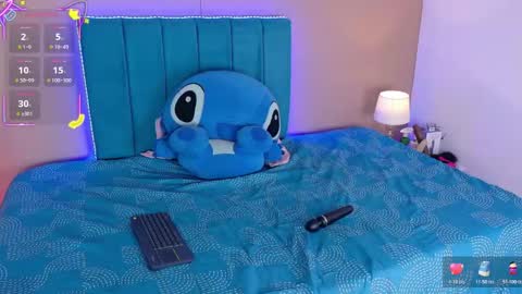 Ahvi Ebony online show from 11/24/25, 11:54