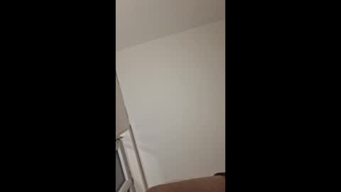 ahzakks1 online show from 03/19/26, 12:47