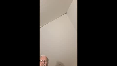 ahzakks1 online show from 04/01/26, 01:39