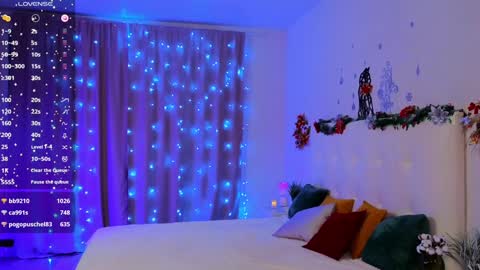 Lexi online show from 12/04/24, 10:02