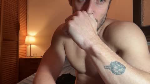 Aiasar online show from 10/12/25, 03:44