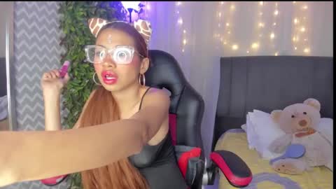 Snapshot of aida_princess chatting on 03/06/25, 04:41 Aida online show from 03/06/25, 04:41