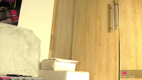 Aida  online show from 10/09/25, 11:19