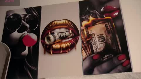 Aida  online show from 11/26/25, 11:22