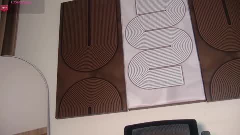 Aida  online show from 02/27/26, 11:43