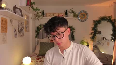 A H  online show from 11/21/25, 02:10